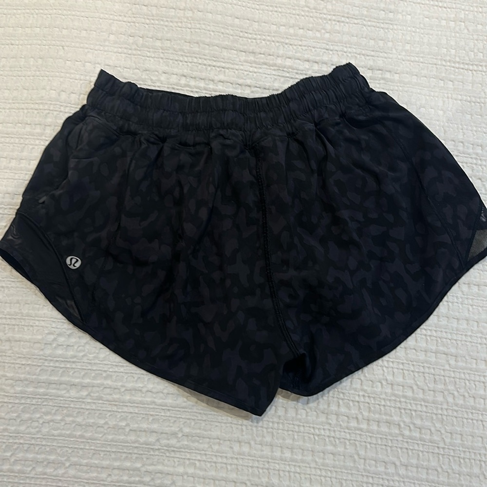 Lululemon Running Shorts (2)